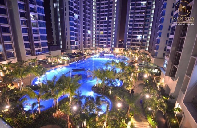 Atlantis Residence Pool View by Daisy Concept