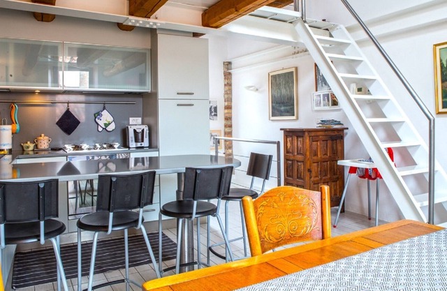 ATTIC GRADO by KlabHouse-2BR-4Pax w/AC-walk2everything