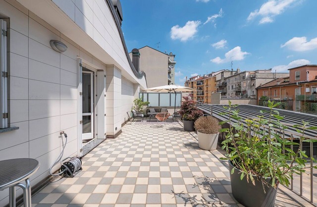 Attico - Milano [box Privato su Richiesta]