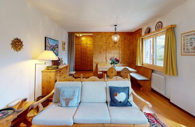Attractive, quiet location on the outskirts of Celerina.
