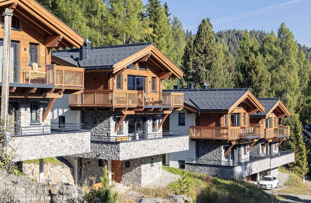 Attractive Chalet on the Ski-slopes