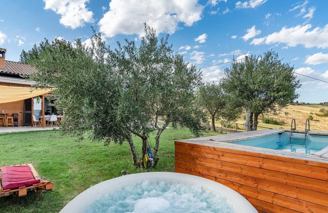 Attractive cottage with pool for a wonderful vacation with your loved ones.