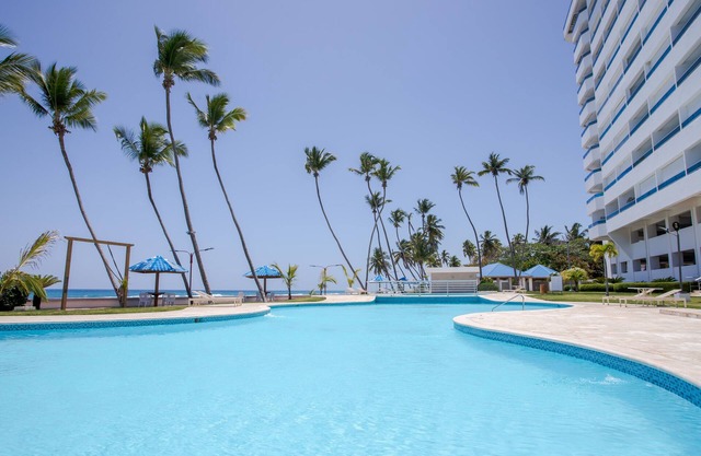 Attractive & Elegant Ocean View Apartment in Juan Dolio - Pool & Garden
