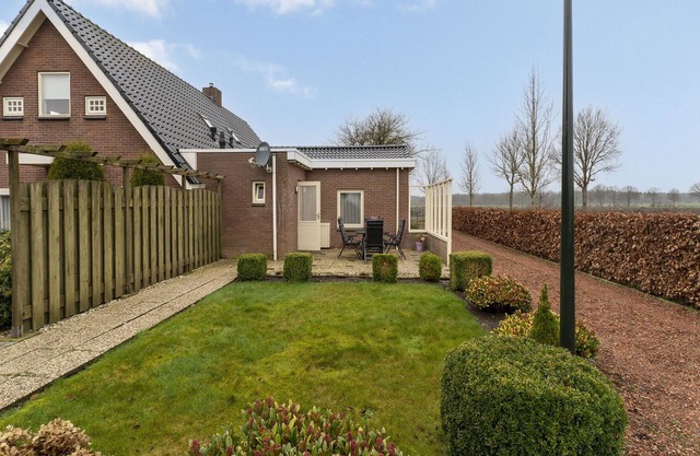 Attractive holiday home in Spier with garden
