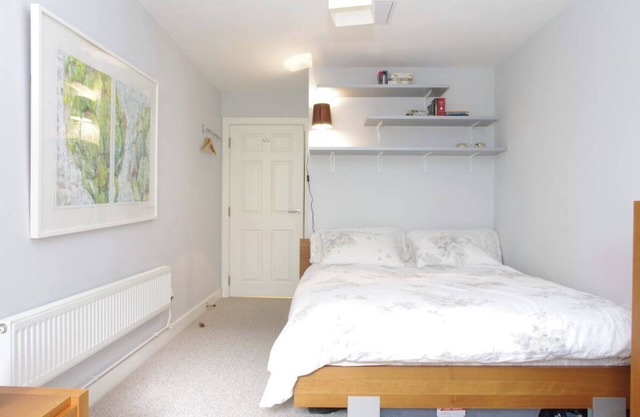 Attractive Private Room and Bathroom in Popular London Bridge Neighbourhood