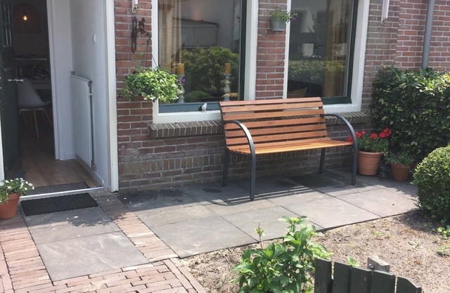 attractively furnished house with front and back garden