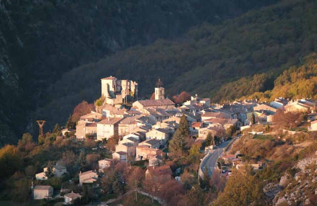 Au Pied du Château