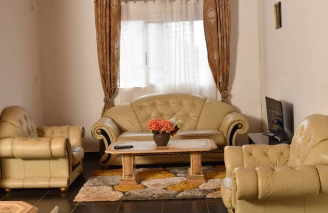 AUBERGE BLEU YAOUNDE