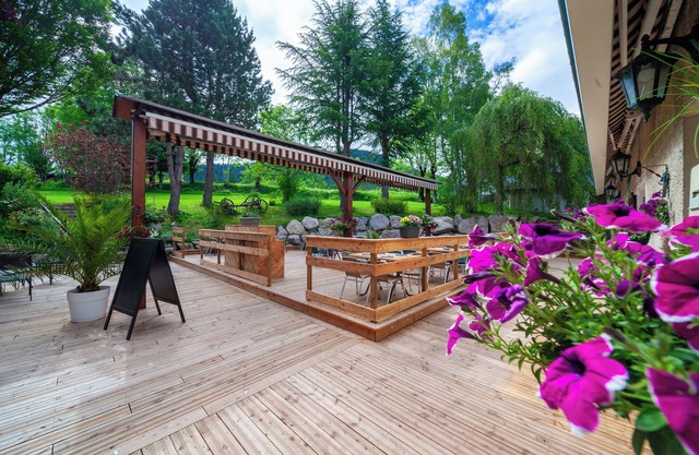 Auberge des Montauds - Hôtel & Restaurant