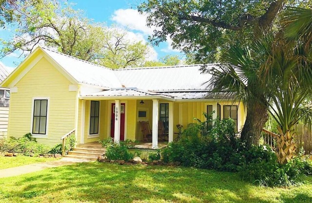 Aunt Hattie's Farmhouse