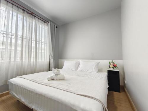 AuraHome282
