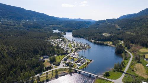 Aurdal Fjordcamping og Hytter