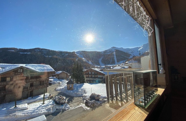 Auron: superb renovated 3/4-room chalet-style apartment for 6 people