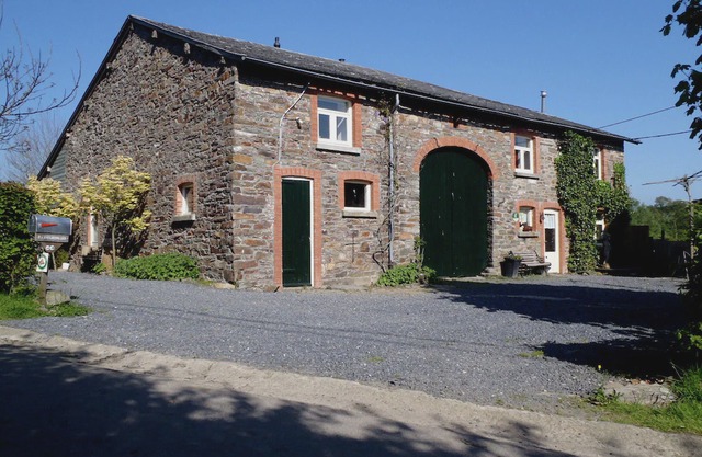 Authentic farm located in the heart of the Ardennes with sauna