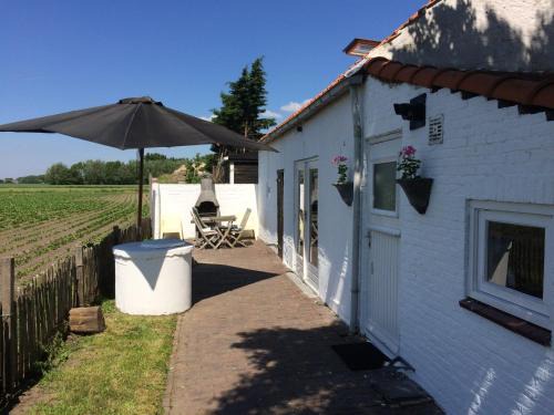 Authentic Farmhouse, near beach