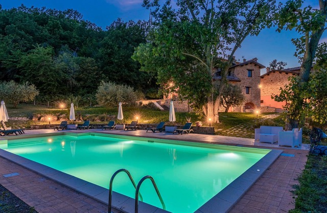 Authentic residence in the middle of nature with pool.