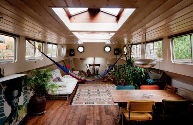 Authentic Ship,Green and Quiet Canal in Center of Amsterdam