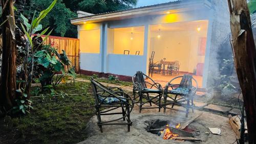 Ava garden backpackers