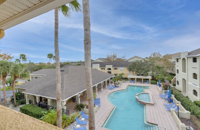 Avalon. Fully renovated 2024. Pool view