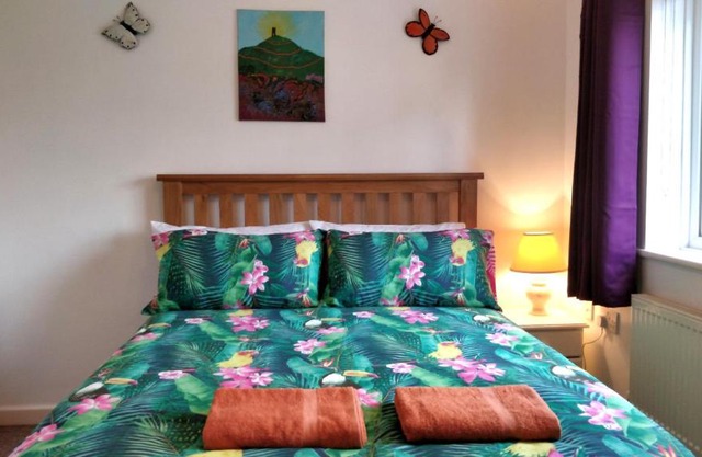 Avalon Retreat Self Catering Vegetarian Accommodation in the Heart of Glastonbury