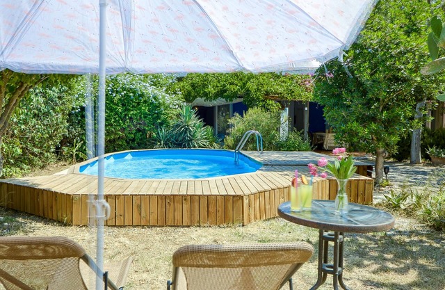 Ave de Paso by Interhome