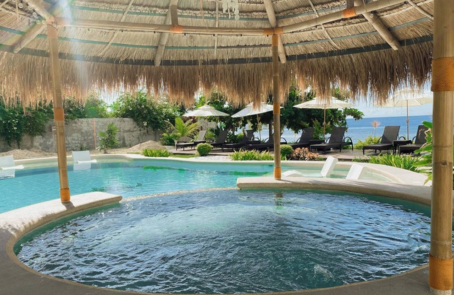 Avila's Horizon Dive Resort Santander