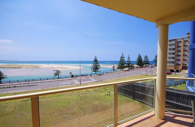 Avilla Court 1 - Waterviews