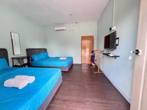 Avina's Family Room