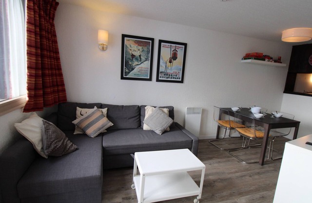 Avoriaz: Cozy 4-person apt, 2R with balcony, equipped kitchen, TV, wifi