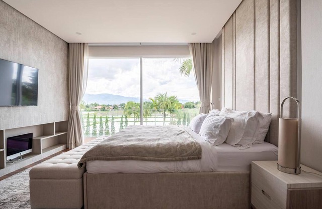 Award Winning Modern Luxury & Exclusive Villa Resort