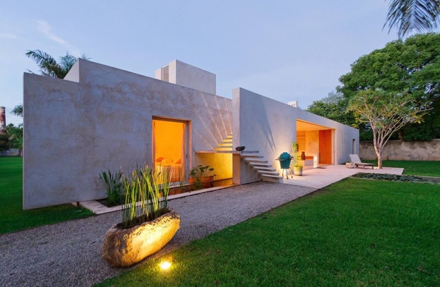 Award-Winning Private Villa, Chic Retreat Outside Mérida in Nature
