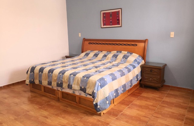 Awesome King Room In City Center