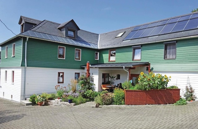 Awesome apartment in Remptendorf