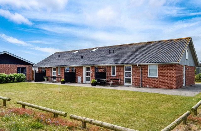 Awesome apartment in Hvide Sande