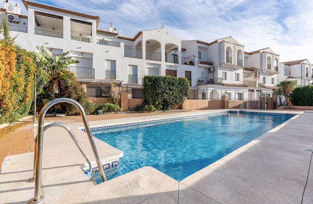 Awesome apartment in Alcaucín with WiFi