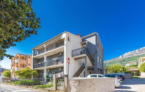 Awesome Apartment In Kastel Gomilica