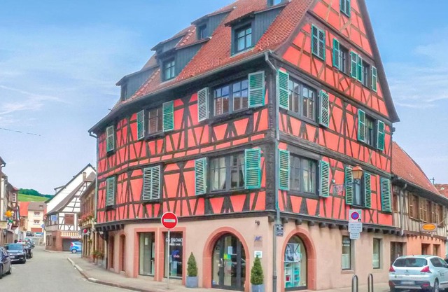 Awesome Apartment In Molsheim With Wifi