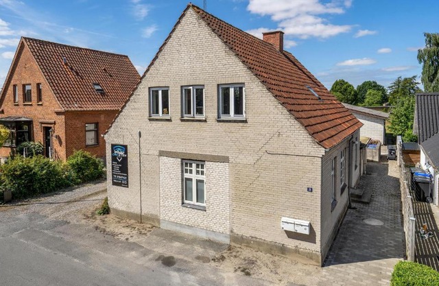 Awesome Apartment In Otterup With Wifi