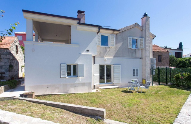 Awesome apartment in Podgrade