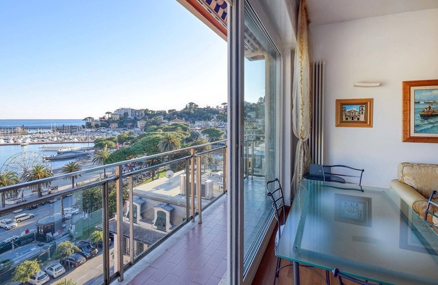 Awesome apartment in Rapallo with WiFi