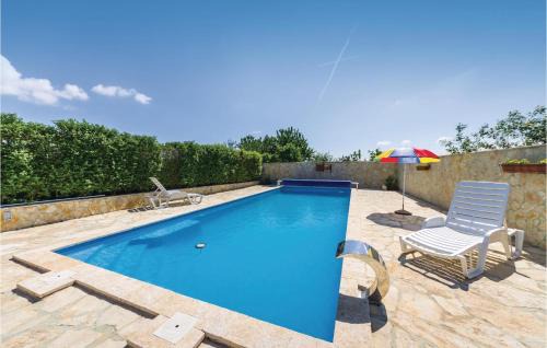 Awesome Apartment In Vrana With Wifi