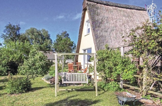 Awesome home in Hohen Wieschendorf