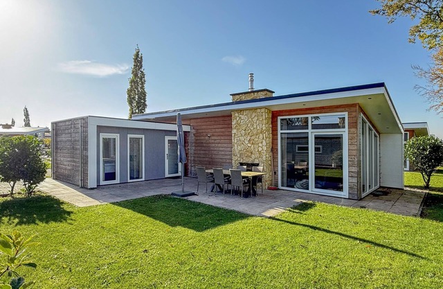Awesome home in Bemelen with WiFi