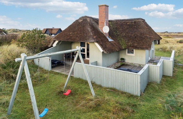 Awesome home in Blåvand with sauna