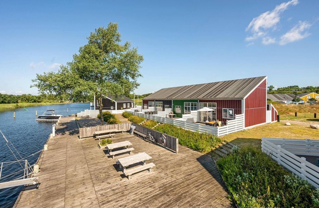 Awesome home in Ebeltoft with sauna