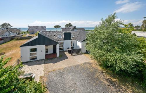 Awesome Home In Ebeltoft With Sauna