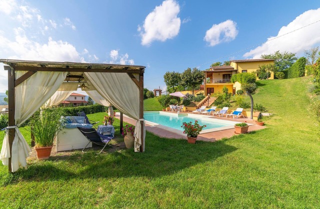 Awesome home in Guardea TR