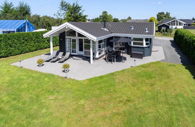 Awesome home in Haderslev with kitchen