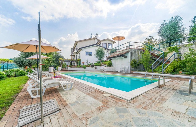 Awesome home in Montemarzino -AL-