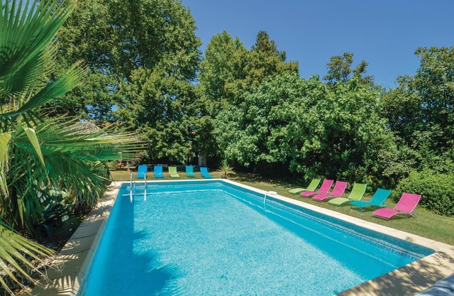 Awesome home in Jonquières